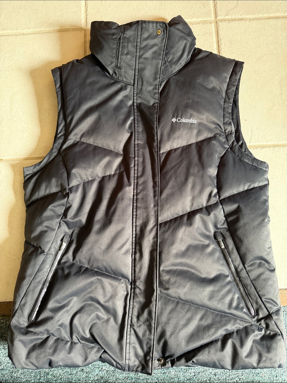 Columbia Black Quilted Puffer Vest